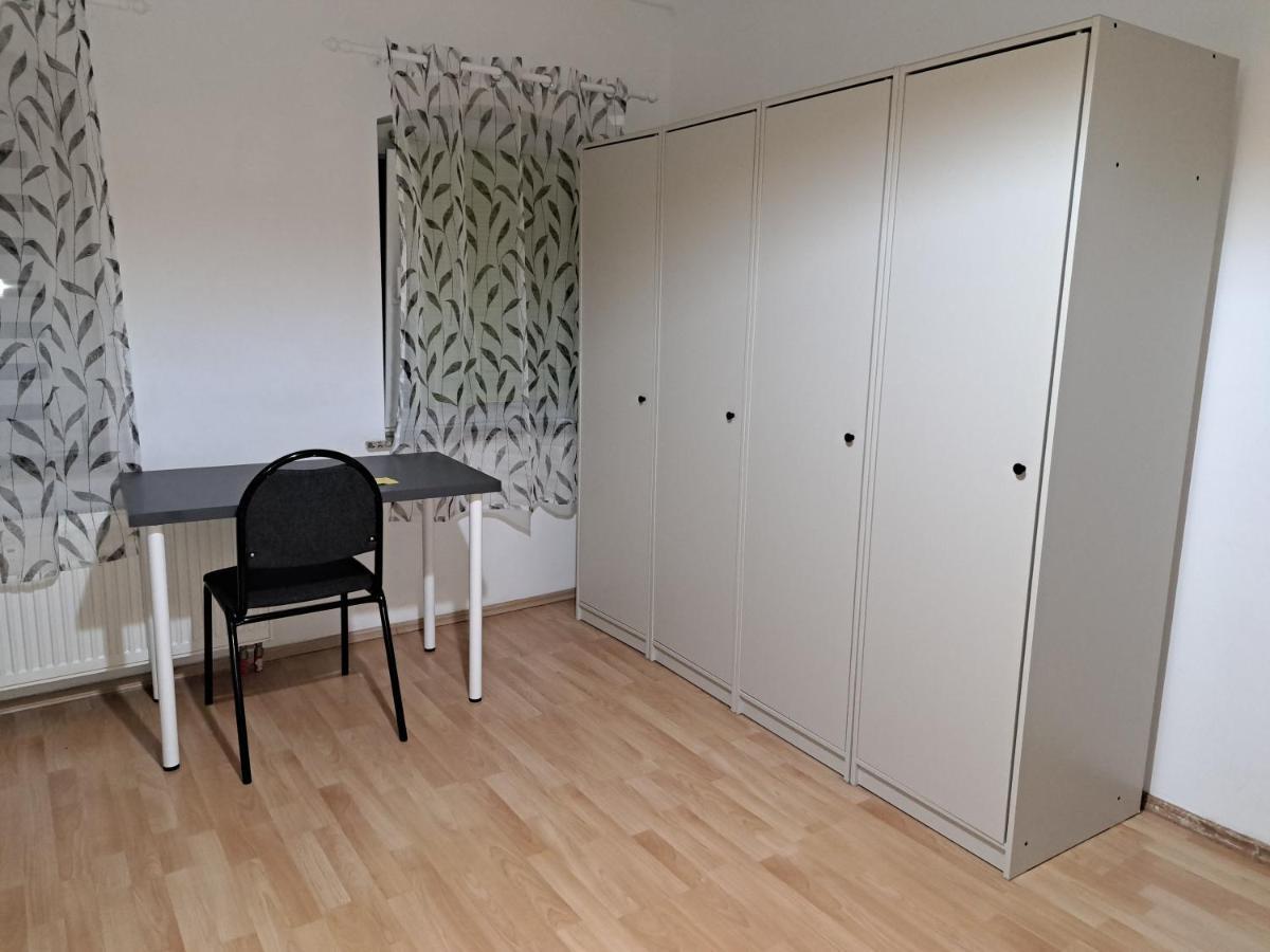 Simostay Halle  Extérieur photo