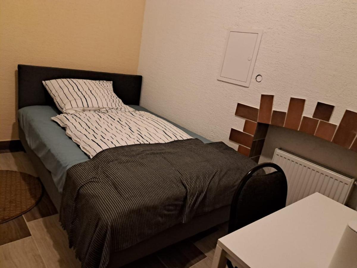 Simostay Halle  Extérieur photo