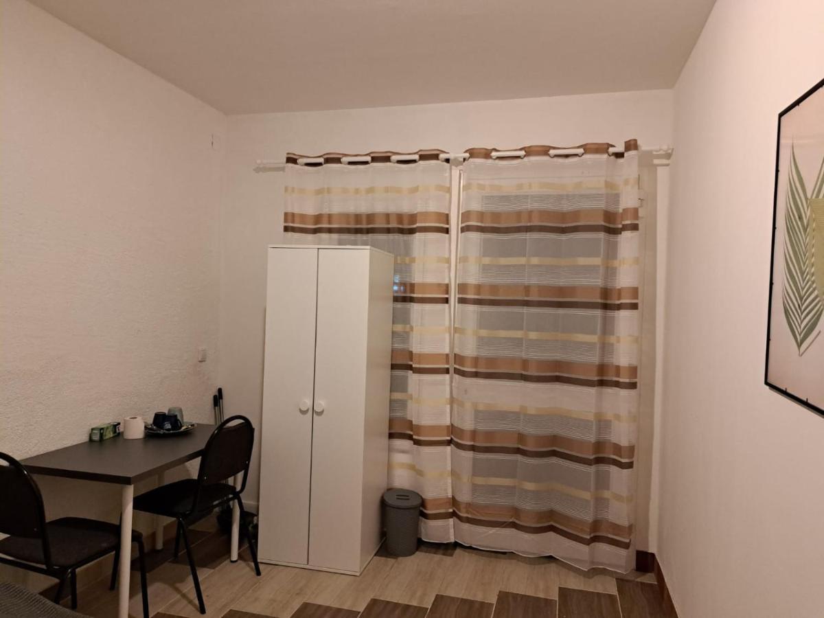 Simostay Halle  Extérieur photo